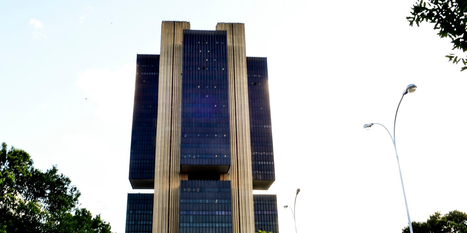 banco_central_mcajr_abr_0104222281_0.jpg