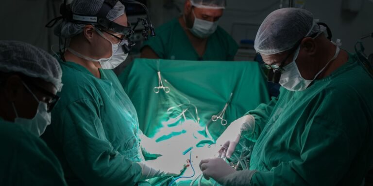 cirurgia_no_imip._credito_igos_toscano._imip.jpg