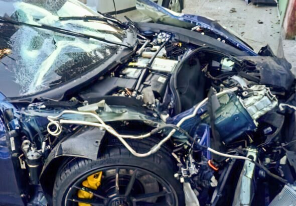 condutor_de_porsche_que_matou_motorista_em_acidente_esta_foragido.jpg